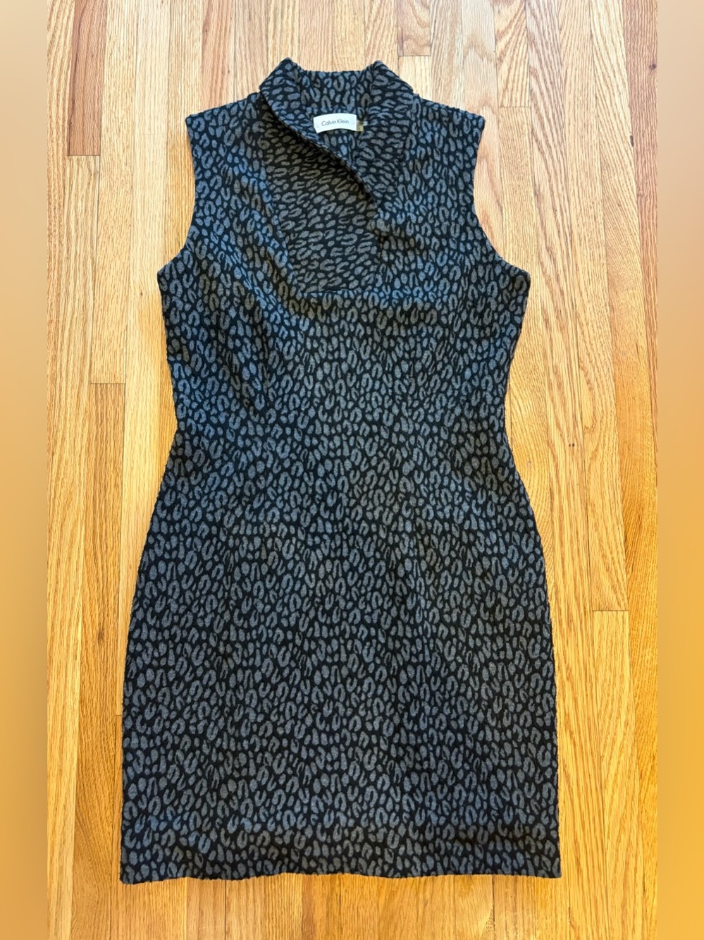 Calvin Klein Leopard Print Sleeveless Black and Grey Sheath Dress Size 4